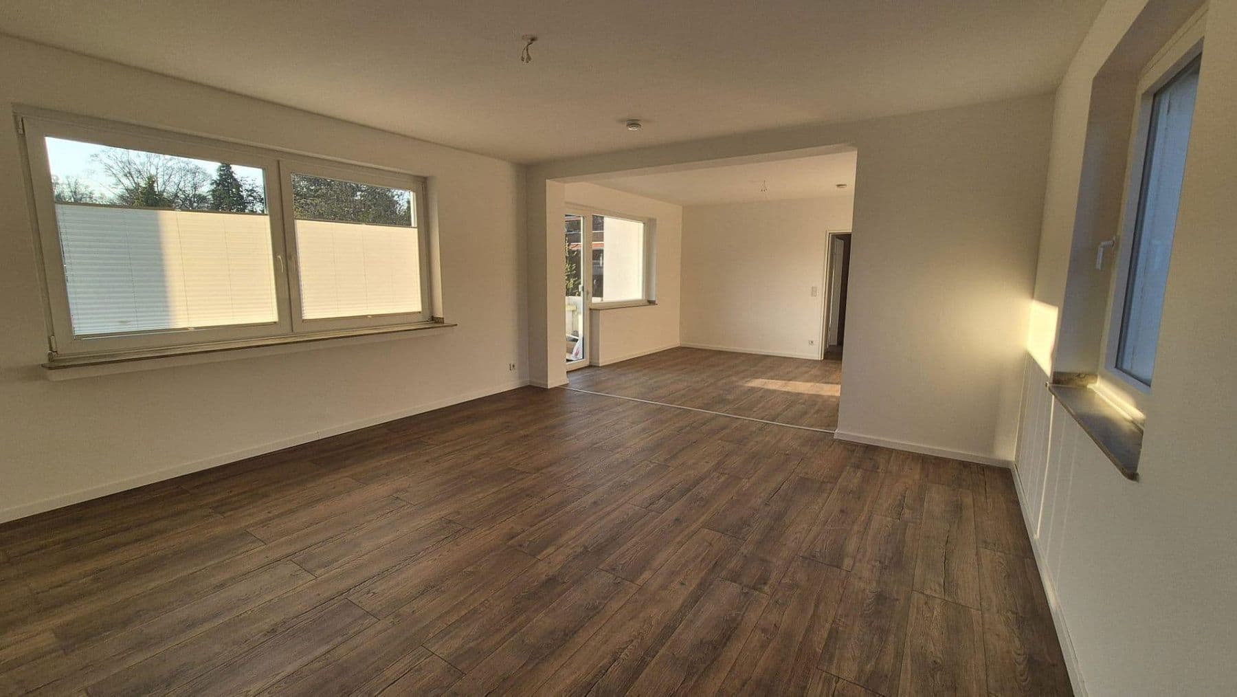 2 bedroom with open-plan kitchen flat to rent, 95 m², Zeisigstraße 15, Essen, North Rhine-Westphalia 2 bedroom with open-plan kitchen flat to rent, 95 m², Zeisigstraße 15, Essen, North Rhine-Westphalia