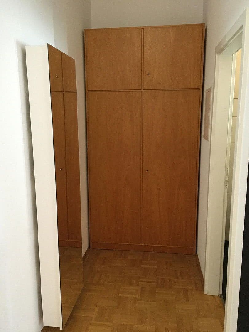 1 bedroom with open-plan kitchen flat to rent, 95 m², Esslingen am Neckar, Baden-Württemberg 1 bedroom with open-plan kitchen flat to rent, 95 m², Esslingen am Neckar, Baden-Württemberg