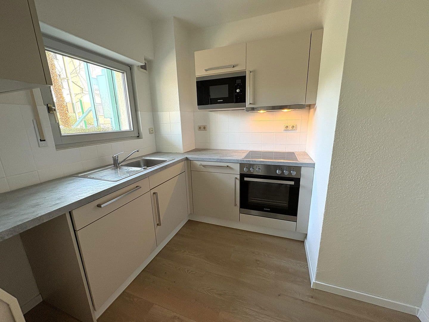 3 bedroom flat for sale, 71 m², Kastanienring 14, Leipzig, Saxony 3 bedroom flat for sale, 71 m², Kastanienring 14, Leipzig, Saxony