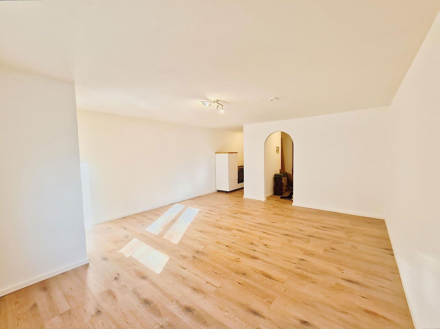 1 bedroom flat to rent, 40 m², Bruchsal, Baden-Württemberg 1 bedroom flat to rent, 40 m², Bruchsal, Baden-Württemberg