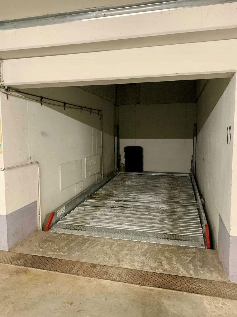 garage to rent, 0 m², Augsburger Str. 15, Augsburg, Bavaria garage to rent, 0 m², Augsburger Str. 15, Augsburg, Bavaria