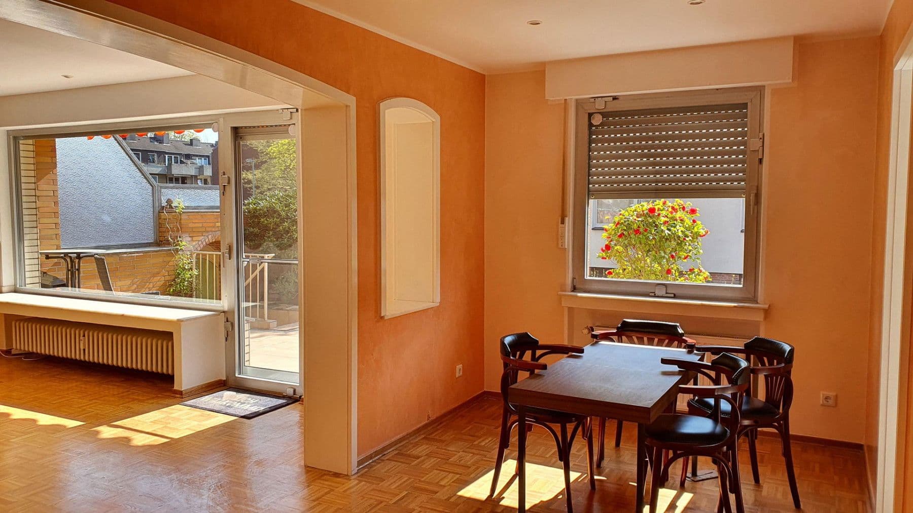 3 bedroom with open-plan kitchen flat to rent, 130 m², Duisburg, North Rhine-Westphalia 3 bedroom with open-plan kitchen flat to rent, 130 m², Duisburg, North Rhine-Westphalia