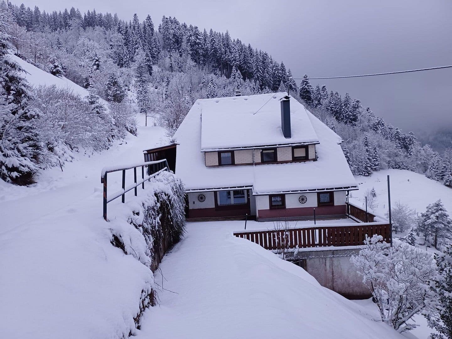 house for sale, 186 m², Gütenbach, Baden-Württemberg house for sale, 186 m², Gütenbach, Baden-Württemberg