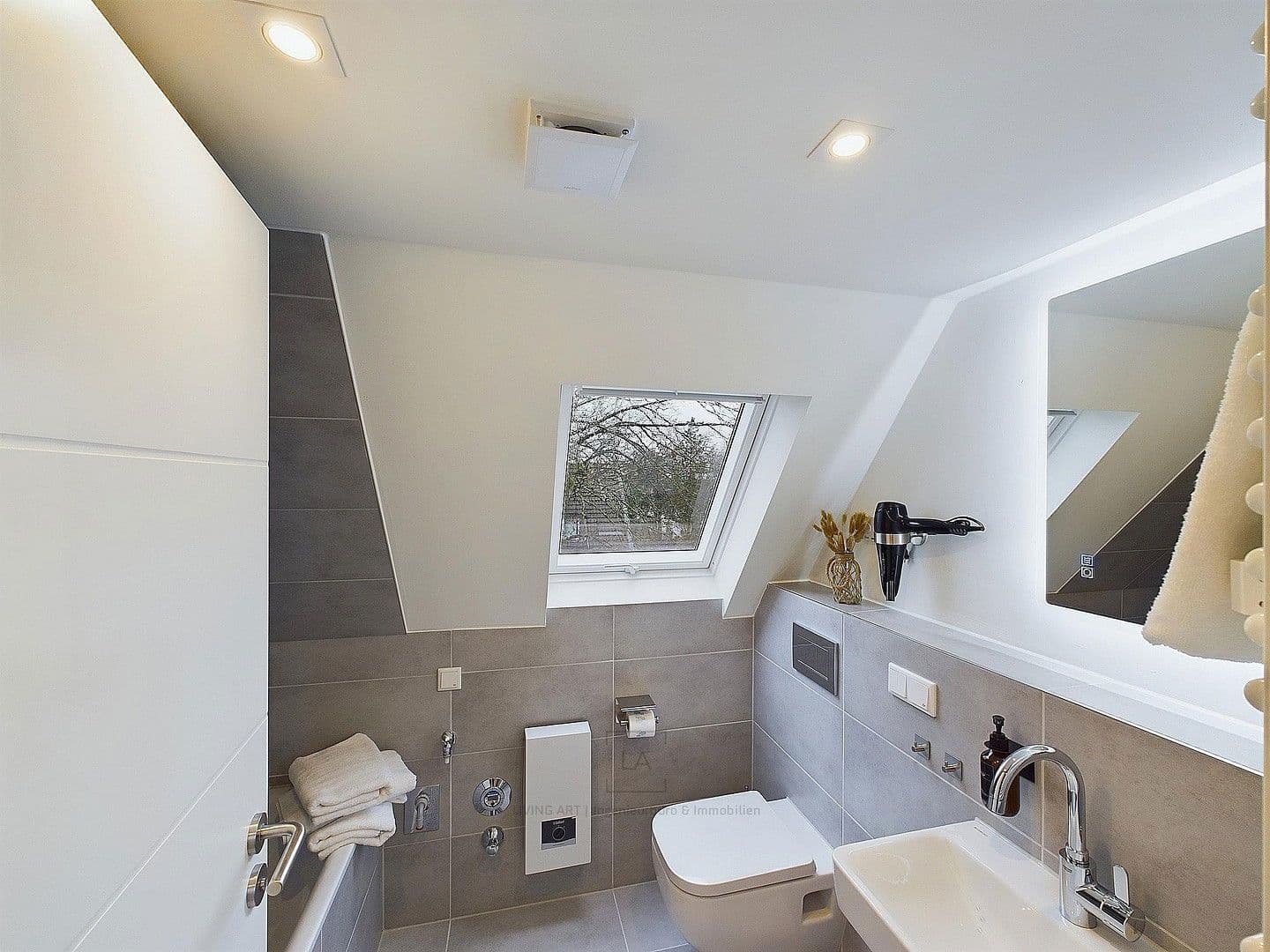 Studio flat to rent, 35 m², Jägerstraße 30, Leverkusen, North Rhine-Westphalia Studio flat to rent, 35 m², Jägerstraße 30, Leverkusen, North Rhine-Westphalia