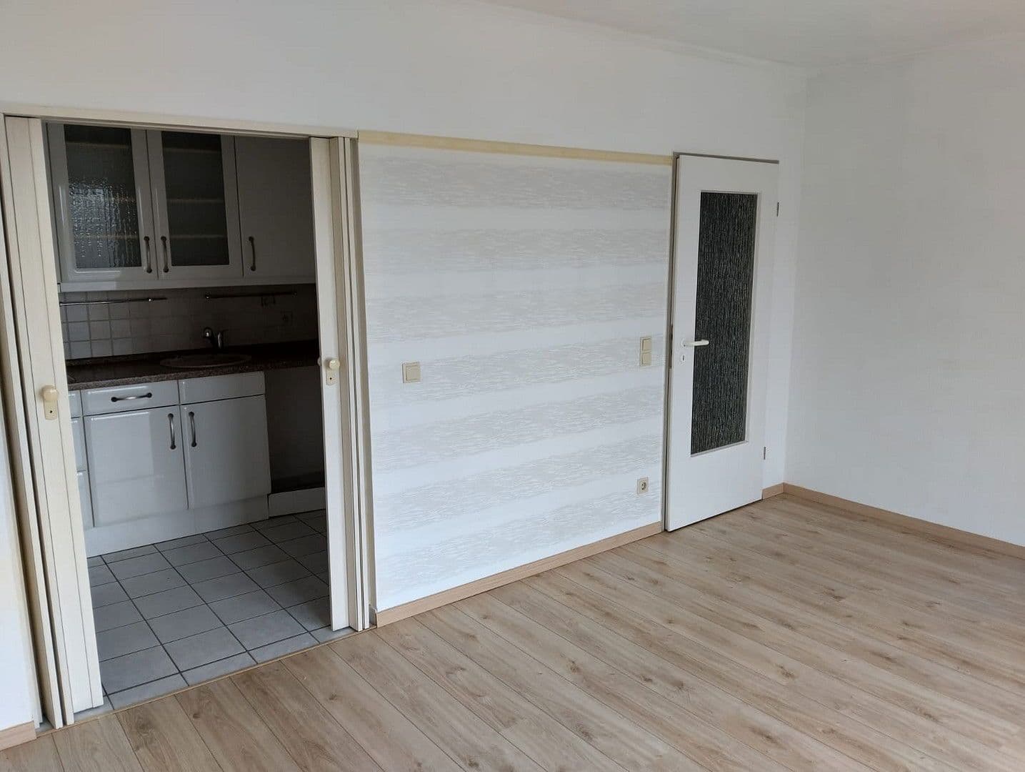 2 bedroom flat to rent, 47 m², Birkenallee 8, Dessau-Roßlau, Saxony-Anhalt 2 bedroom flat to rent, 47 m², Birkenallee 8, Dessau-Roßlau, Saxony-Anhalt