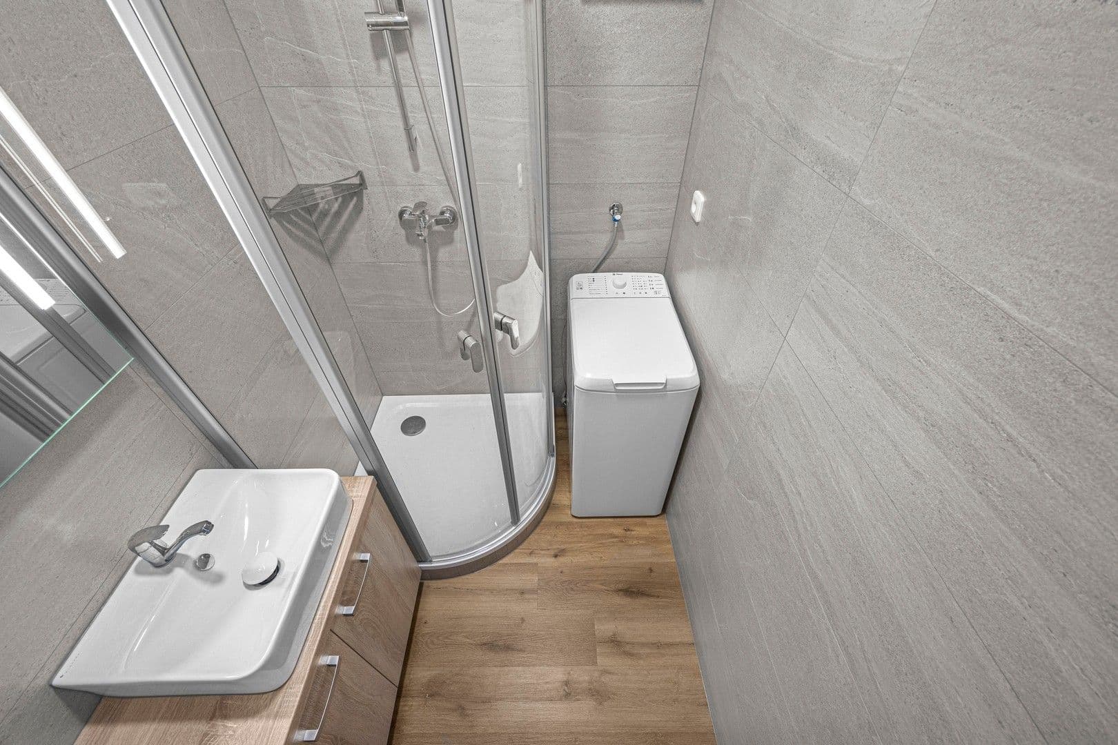 1 bedroom flat to rent, 42 m², Kubánské náměstí, Prague, Prague 1 bedroom flat to rent, 42 m², Kubánské náměstí, Prague, Prague