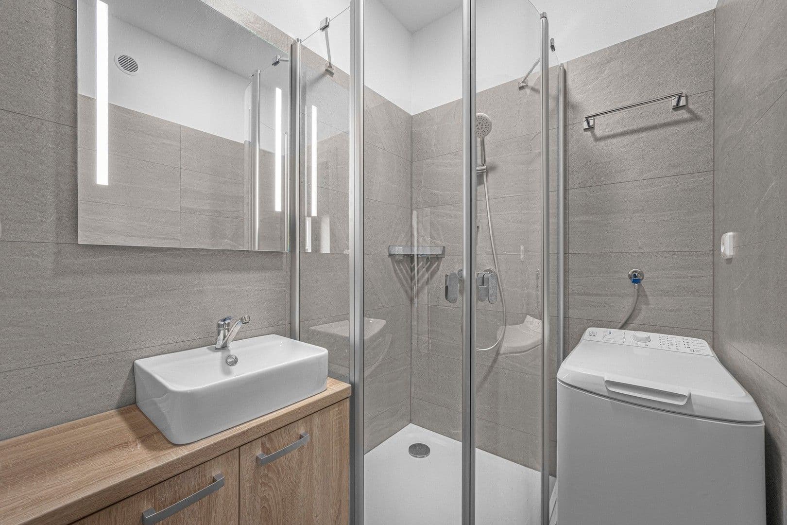 1 bedroom flat to rent, 42 m², Kubánské náměstí, Prague, Prague 1 bedroom flat to rent, 42 m², Kubánské náměstí, Prague, Prague