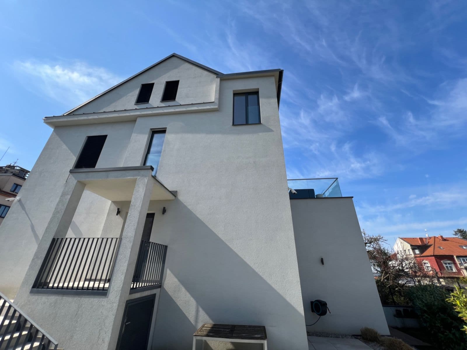 2 bedroom with open-plan kitchen flat for sale, 71 m², Vlnitá, Prague, Prague 2 bedroom with open-plan kitchen flat for sale, 71 m², Vlnitá, Prague, Prague