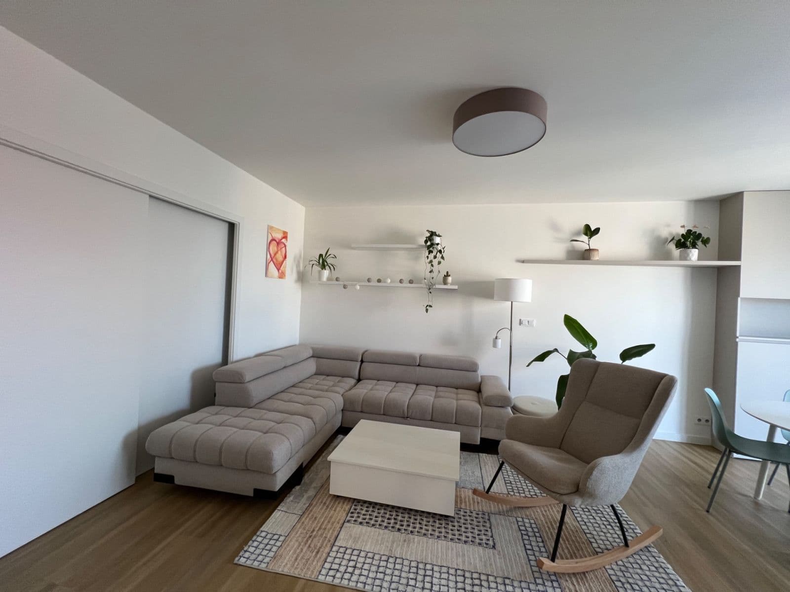 2 bedroom with open-plan kitchen flat for sale, 71 m², Vlnitá, Prague, Prague 2 bedroom with open-plan kitchen flat for sale, 71 m², Vlnitá, Prague, Prague