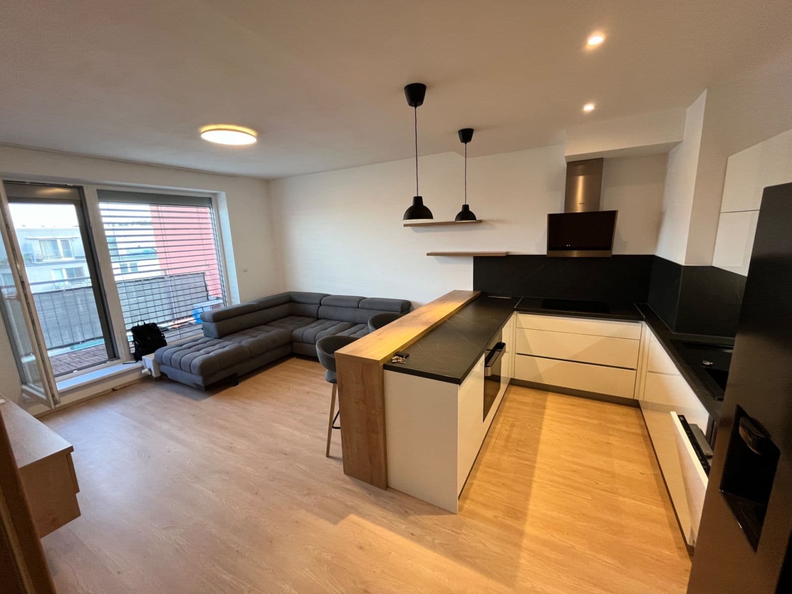 1 bedroom with open-plan kitchen flat for sale, 50 m², Pšeničná, Hostivice, Středočeský Region 1 bedroom with open-plan kitchen flat for sale, 50 m², Pšeničná, Hostivice, Středočeský Region