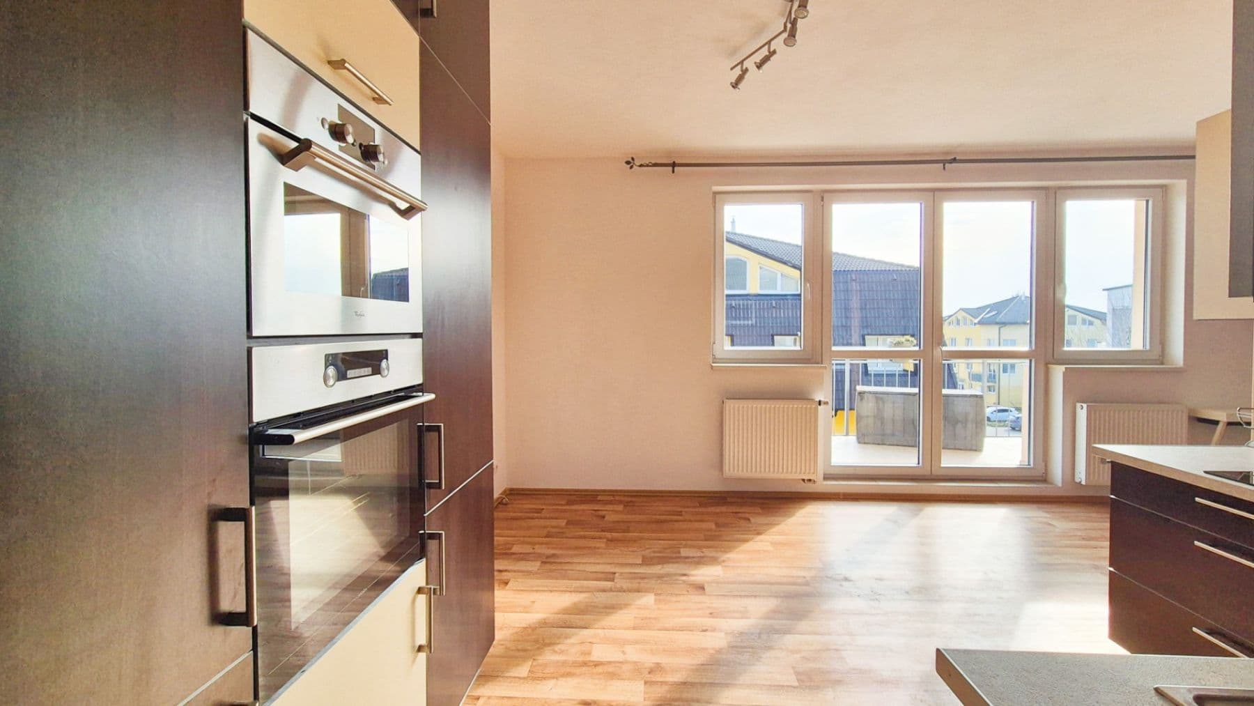 1 bedroom flat to rent, 46 m², T. G. Masaryka, Horoměřice, Středočeský Region 1 bedroom flat to rent, 46 m², T. G. Masaryka, Horoměřice, Středočeský Region