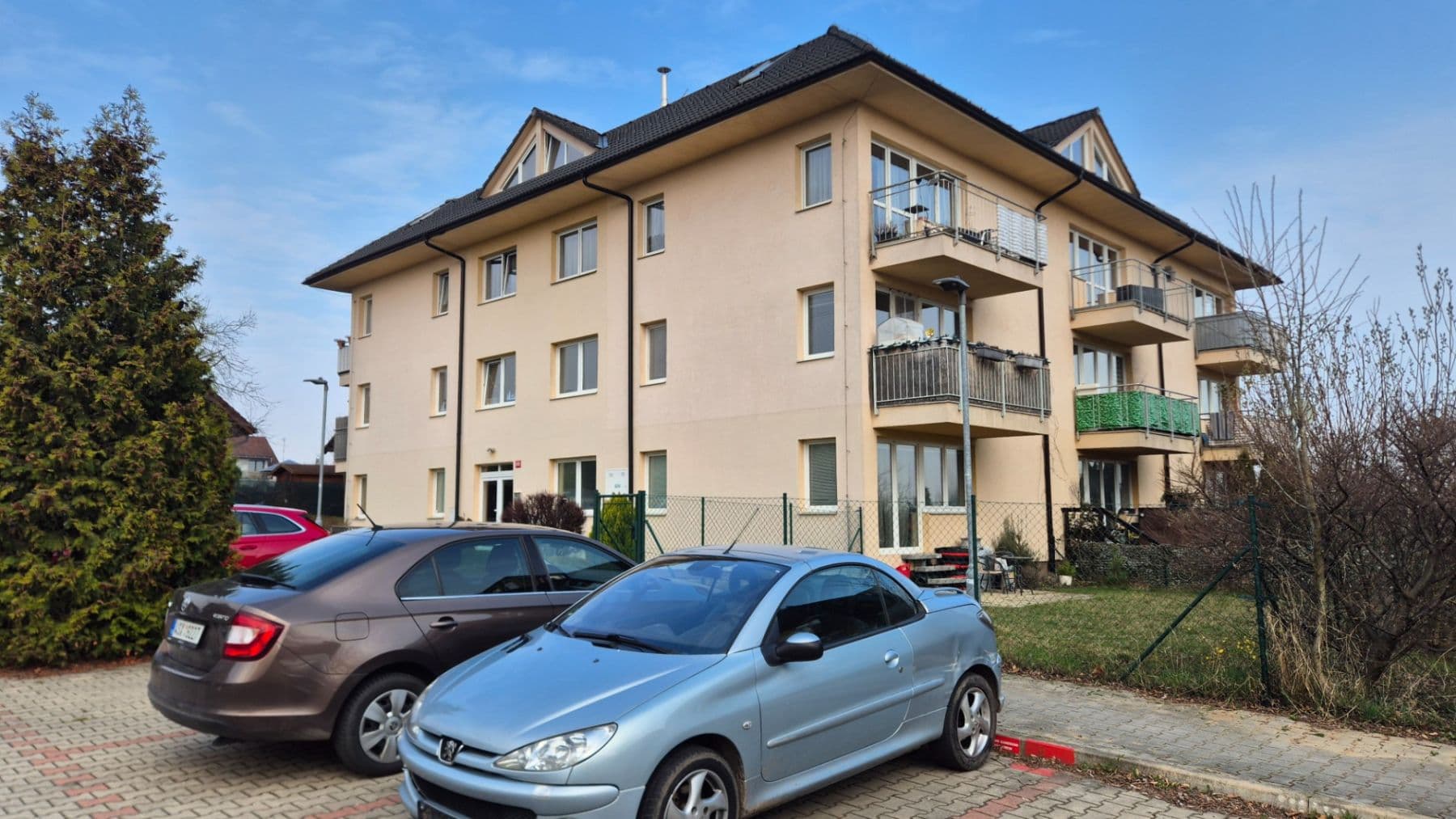 1 bedroom flat to rent, 46 m², T. G. Masaryka, Horoměřice, Středočeský Region 1 bedroom flat to rent, 46 m², T. G. Masaryka, Horoměřice, Středočeský Region