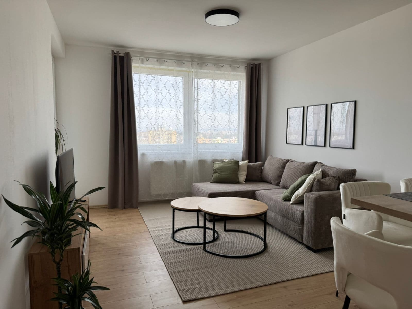 1 bedroom with open-plan kitchen flat to rent, 55 m², Prague, Prague 1 bedroom with open-plan kitchen flat to rent, 55 m², Prague, Prague