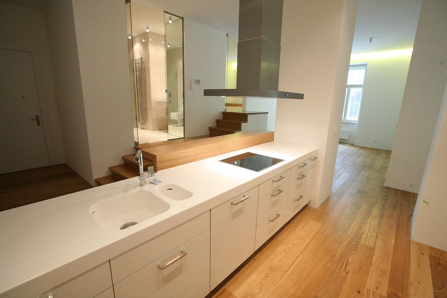 2 bedroom with open-plan kitchen flat to rent, 98 m², Laubova, Prague, Prague 2 bedroom with open-plan kitchen flat to rent, 98 m², Laubova, Prague, Prague