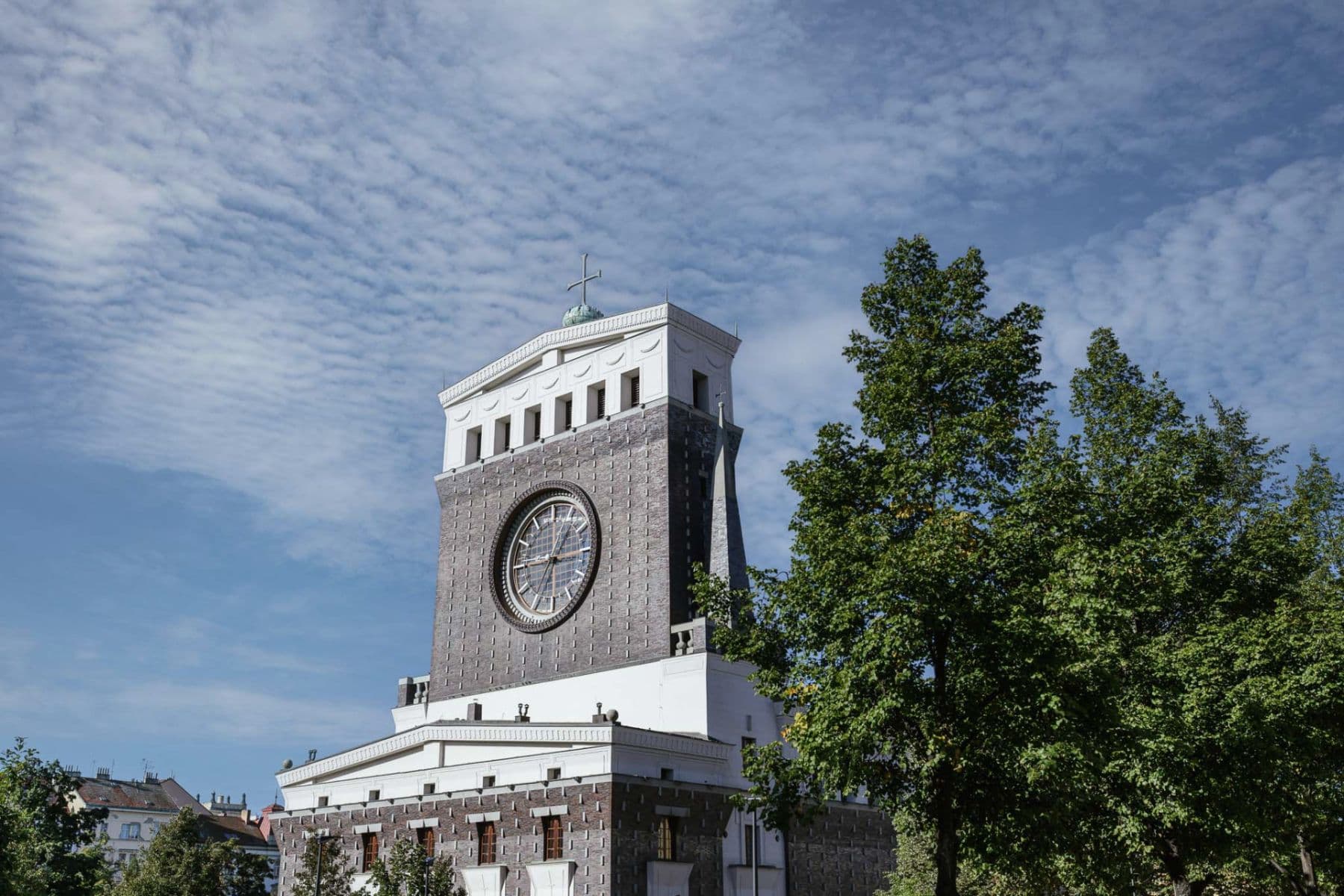 2 bedroom with open-plan kitchen flat to rent, 98 m², Laubova, Prague, Prague 2 bedroom with open-plan kitchen flat to rent, 98 m², Laubova, Prague, Prague