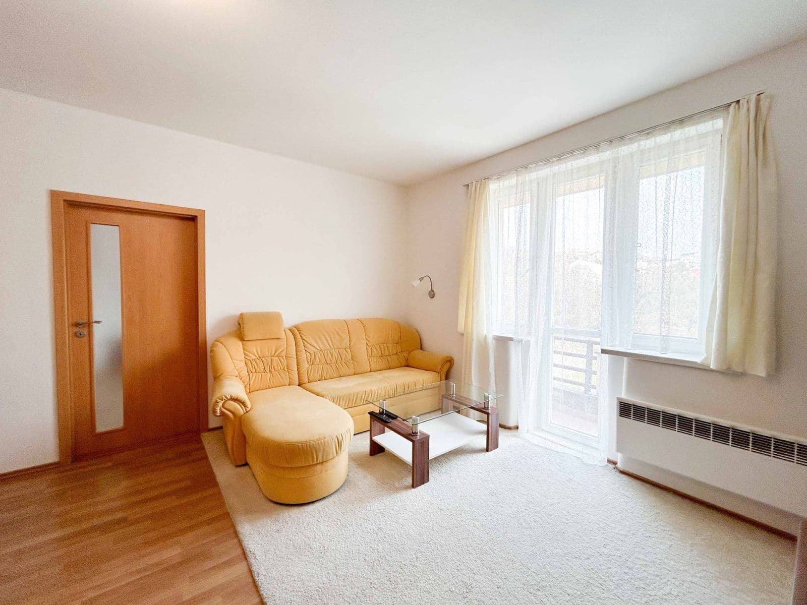 1 bedroom with open-plan kitchen flat to rent, 50 m², Střížkovská, Prague, Prague 1 bedroom with open-plan kitchen flat to rent, 50 m², Střížkovská, Prague, Prague