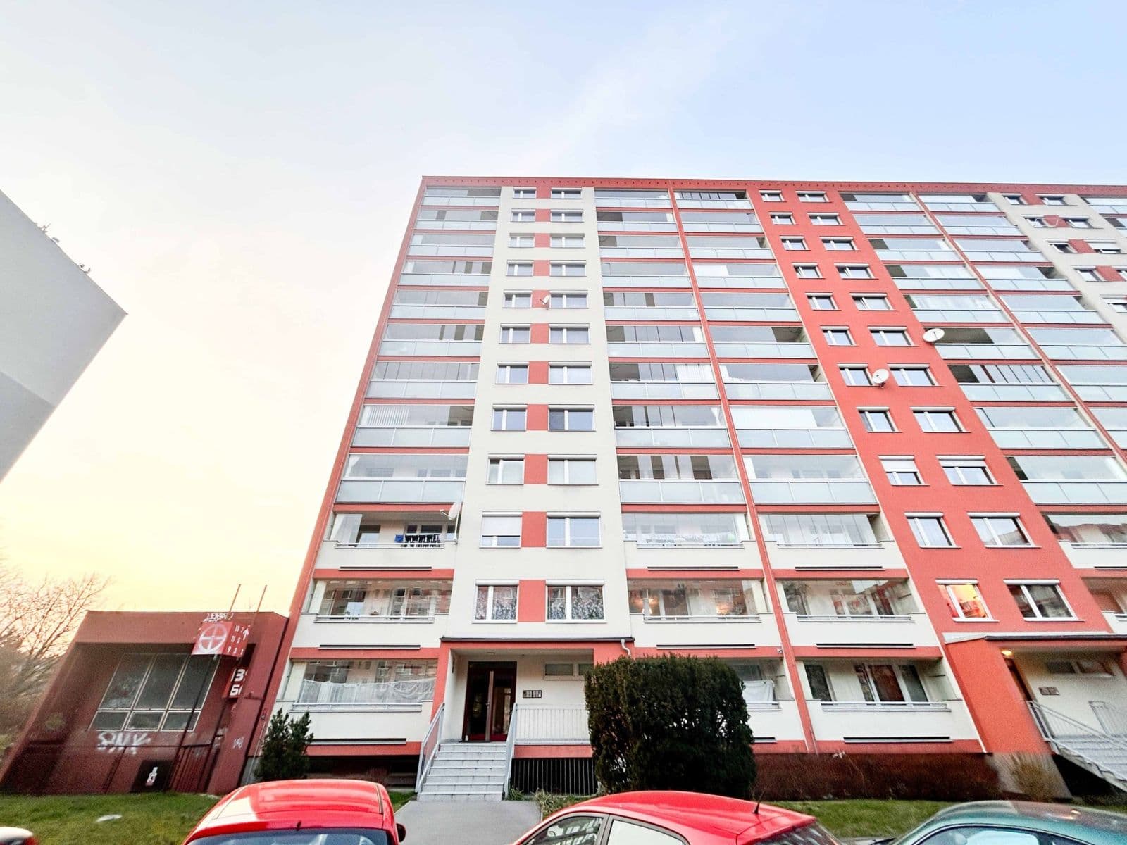 3 bedroom flat to rent, 77 m², Dědinova, Prague, Prague 3 bedroom flat to rent, 77 m², Dědinova, Prague, Prague