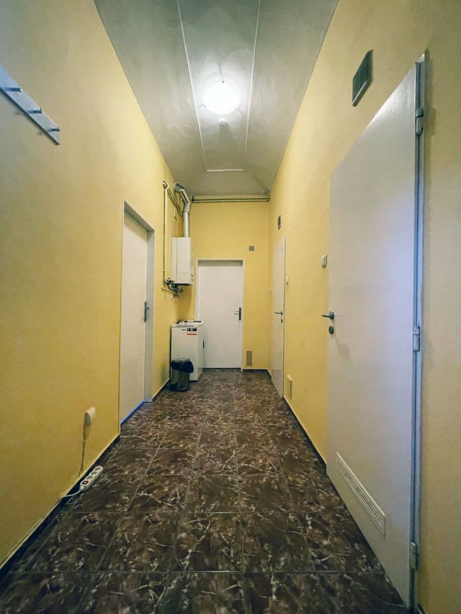 3 bedroom flat to rent, 80 m², Voroněžská, Prague, Prague 3 bedroom flat to rent, 80 m², Voroněžská, Prague, Prague