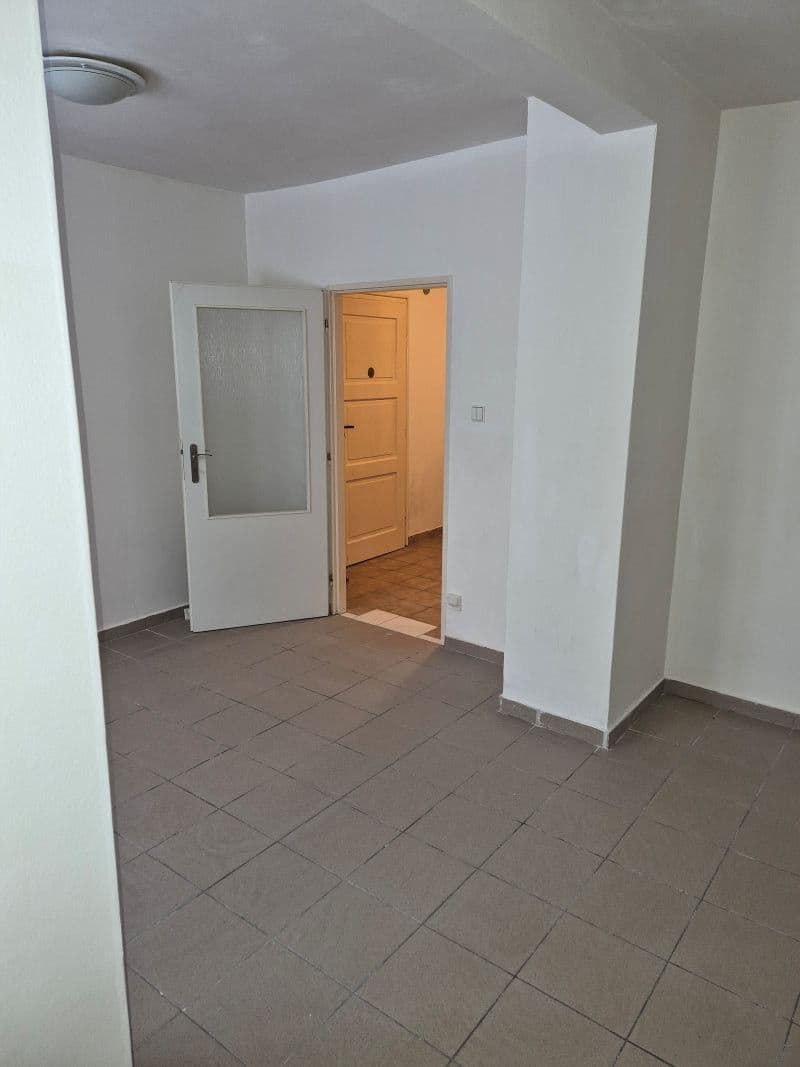 1 bedroom flat to rent, 35 m², Střední, Brno, Jihomoravský Region 1 bedroom flat to rent, 35 m², Střední, Brno, Jihomoravský Region