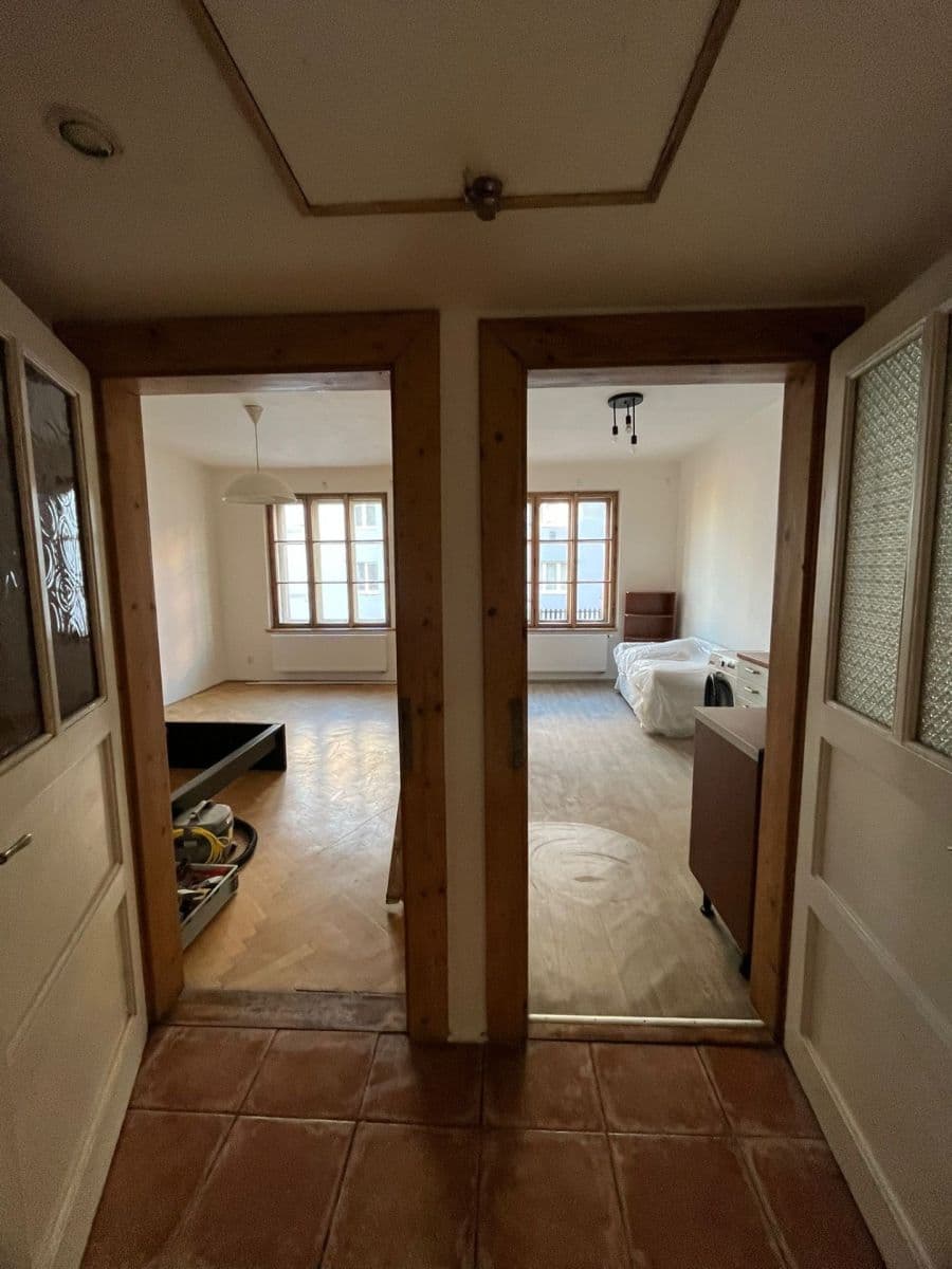 1 bedroom with open-plan kitchen flat to rent, 42 m², Hartigova, Prague, Prague 1 bedroom with open-plan kitchen flat to rent, 42 m², Hartigova, Prague, Prague