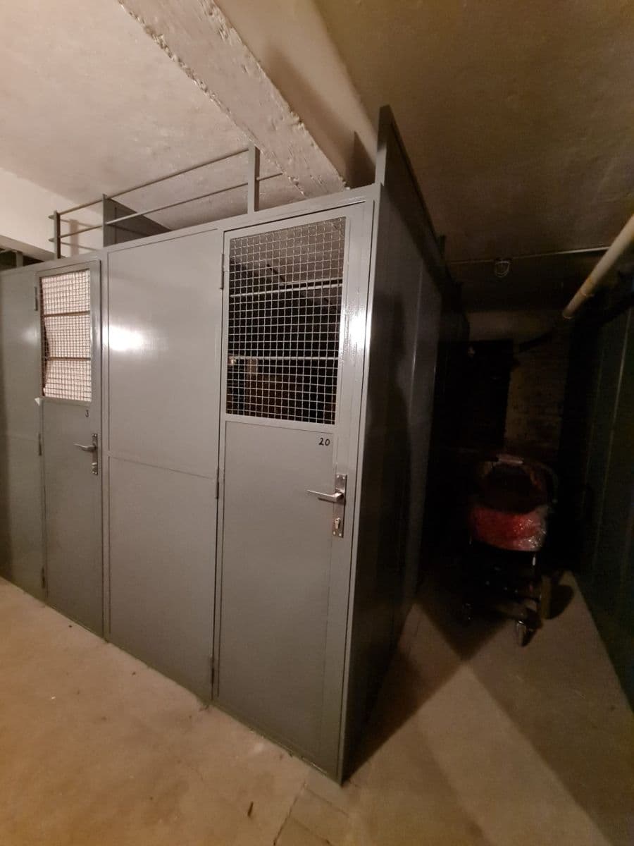 2 bedroom with open-plan kitchen flat for sale, 65 m², Jaromírova, Prague, Prague 2 bedroom with open-plan kitchen flat for sale, 65 m², Jaromírova, Prague, Prague