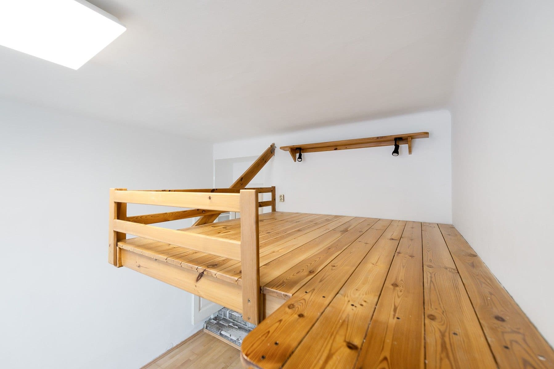 2 bedroom with open-plan kitchen flat for sale, 65 m², Jaromírova, Prague, Prague 2 bedroom with open-plan kitchen flat for sale, 65 m², Jaromírova, Prague, Prague