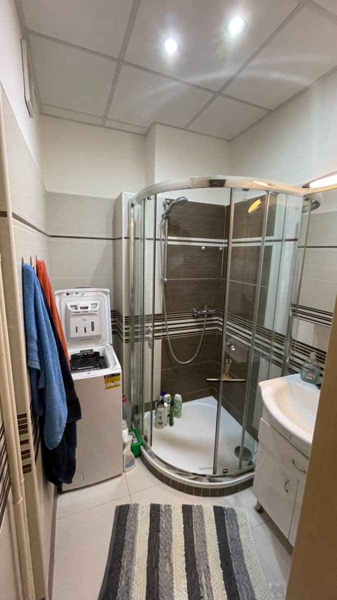 3 bedroom flat to rent, 76 m², Hrnčířská, Brno, Jihomoravský Region 3 bedroom flat to rent, 76 m², Hrnčířská, Brno, Jihomoravský Region