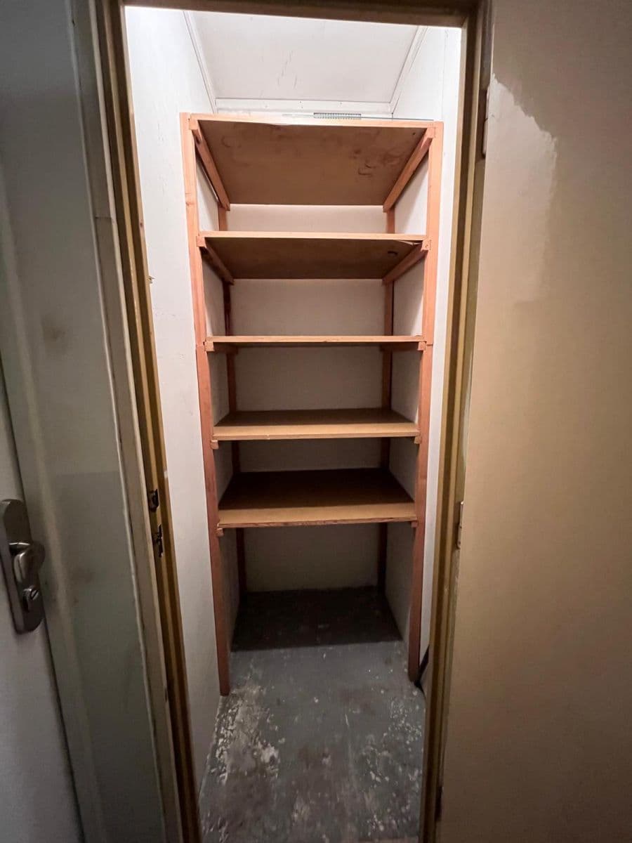 1 bedroom with open-plan kitchen flat to rent, 41 m², Šluknovská, Prague, Prague 1 bedroom with open-plan kitchen flat to rent, 41 m², Šluknovská, Prague, Prague