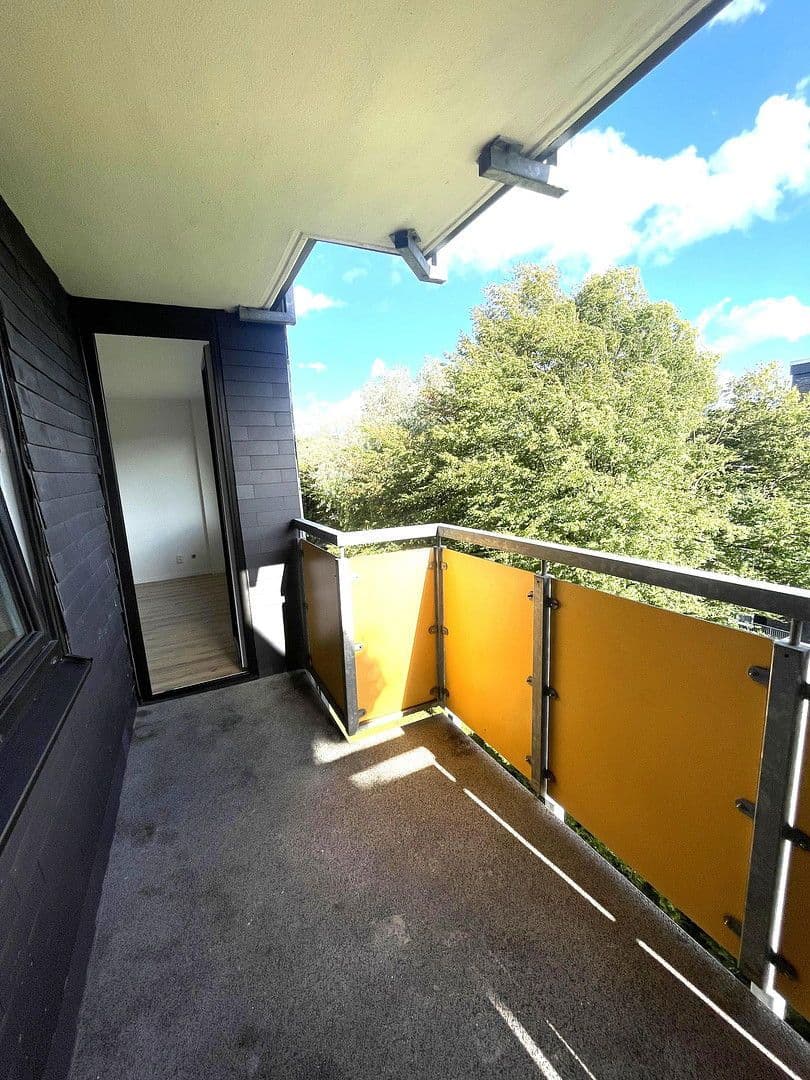 1 bedroom with open-plan kitchen flat to rent, 64 m², Wuppertal, North Rhine-Westphalia 1 bedroom with open-plan kitchen flat to rent, 64 m², Wuppertal, North Rhine-Westphalia