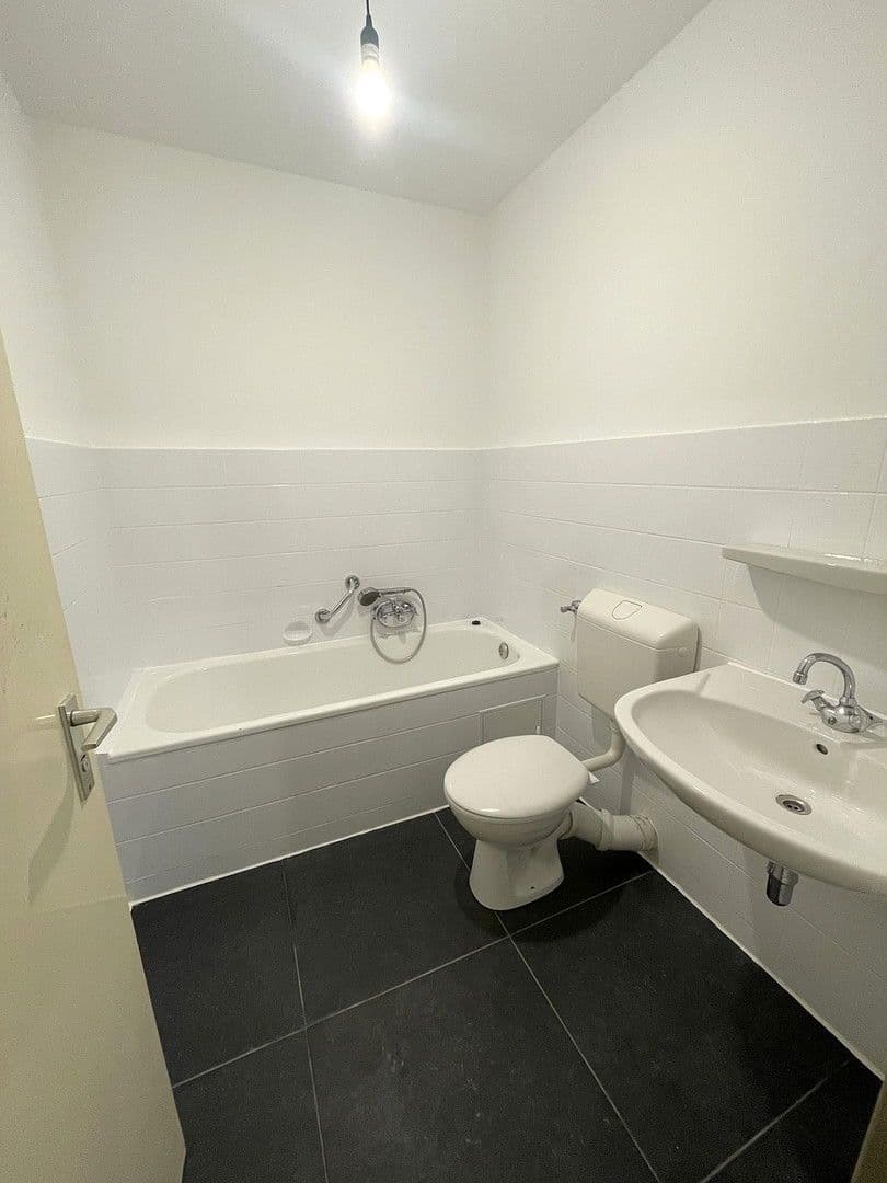 1 bedroom with open-plan kitchen flat to rent, 64 m², Wuppertal, North Rhine-Westphalia 1 bedroom with open-plan kitchen flat to rent, 64 m², Wuppertal, North Rhine-Westphalia