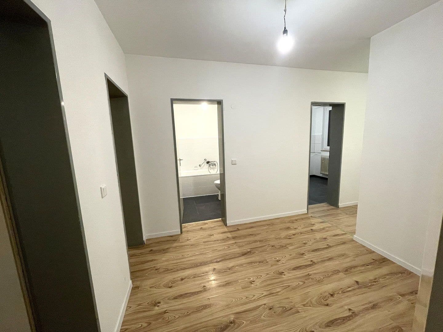 1 bedroom with open-plan kitchen flat to rent, 64 m², Wuppertal, North Rhine-Westphalia 1 bedroom with open-plan kitchen flat to rent, 64 m², Wuppertal, North Rhine-Westphalia