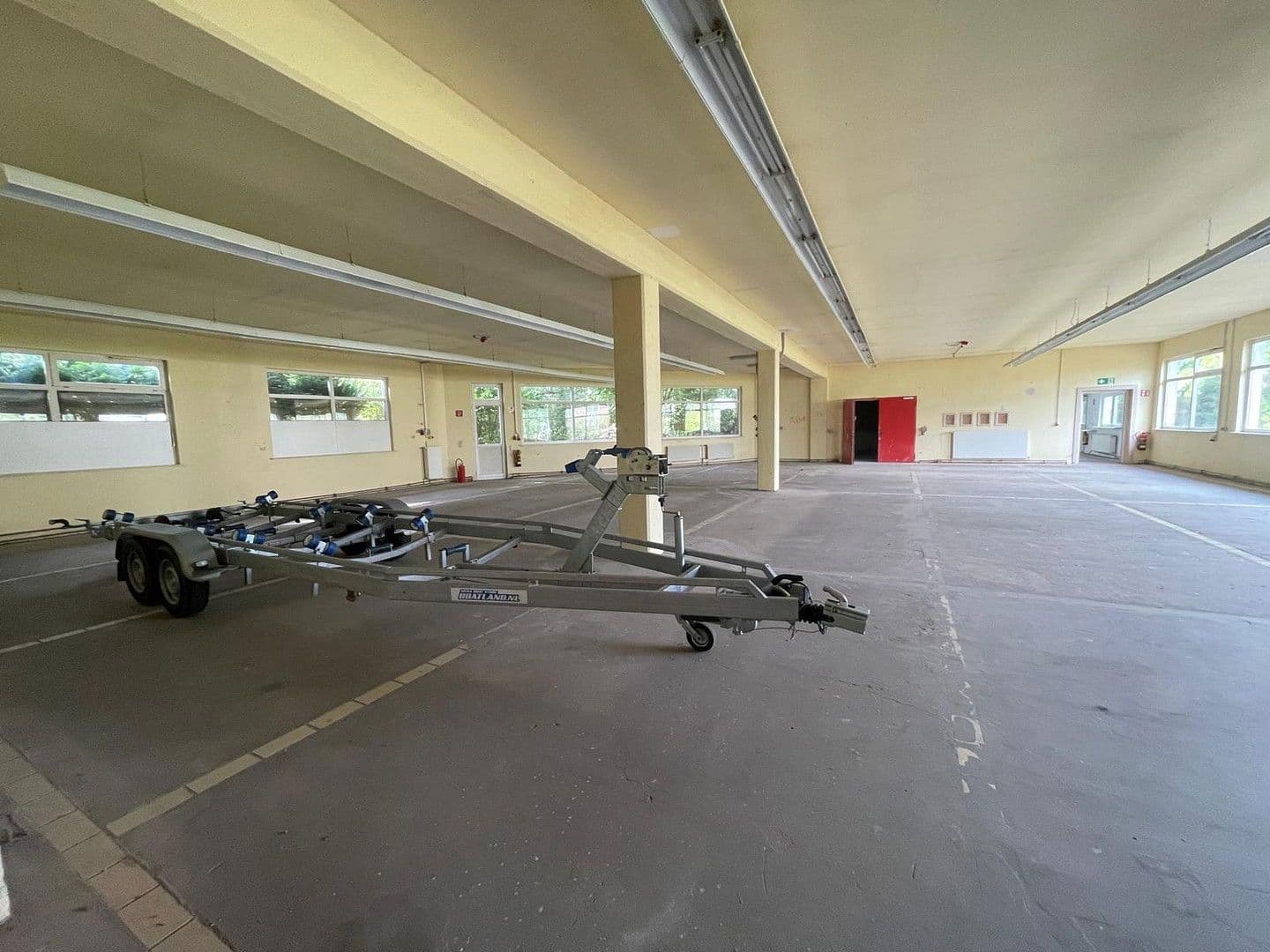 non-residential property to rent, 1,898 m², Boschstraße 22, Winsen (Luhe), Lower Saxony non-residential property to rent, 1,898 m², Boschstraße 22, Winsen (Luhe), Lower Saxony