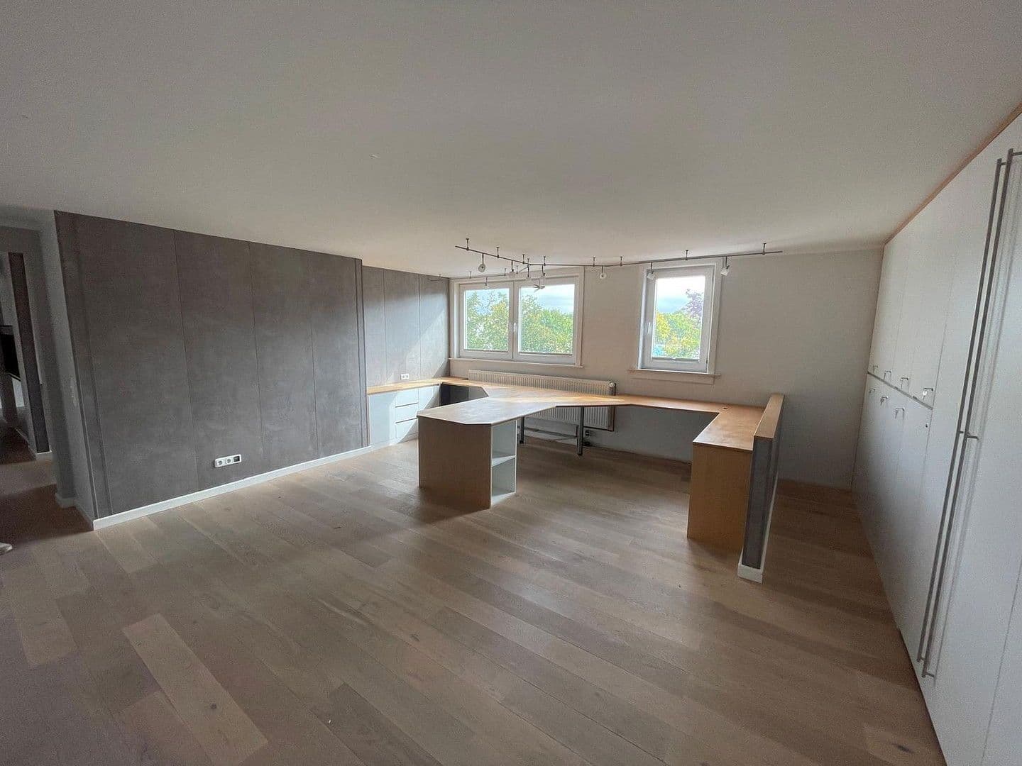 non-residential property to rent, 1,898 m², Boschstraße 22, Winsen (Luhe), Lower Saxony non-residential property to rent, 1,898 m², Boschstraße 22, Winsen (Luhe), Lower Saxony