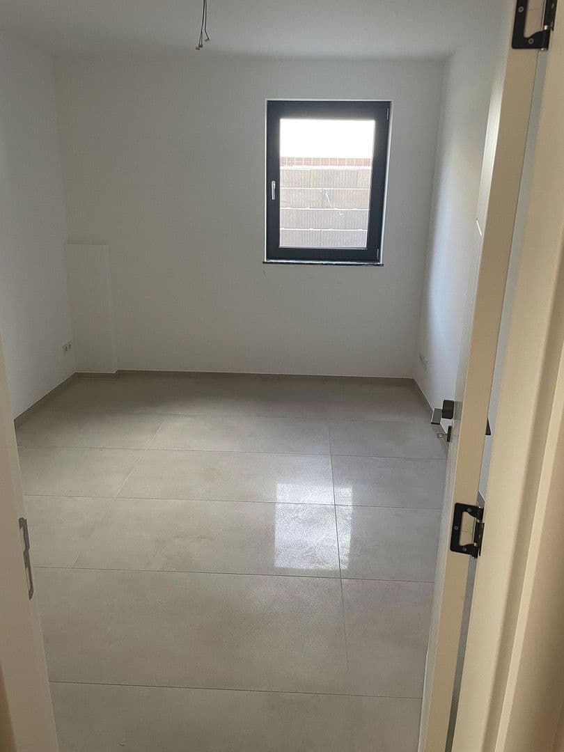 2 bedroom flat to rent, 48 m², Rüsselsheim am Main, Hesse 2 bedroom flat to rent, 48 m², Rüsselsheim am Main, Hesse