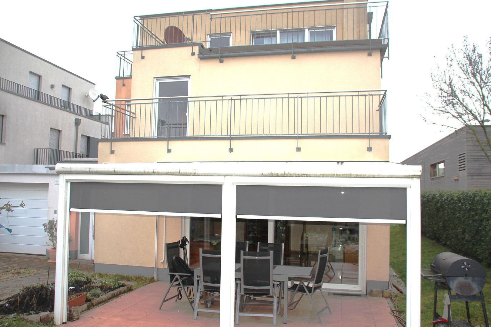 house to rent, 226 m², Ottilie Widermuth Weg 2, Frankfurt am Main, Hesse house to rent, 226 m², Ottilie Widermuth Weg 2, Frankfurt am Main, Hesse