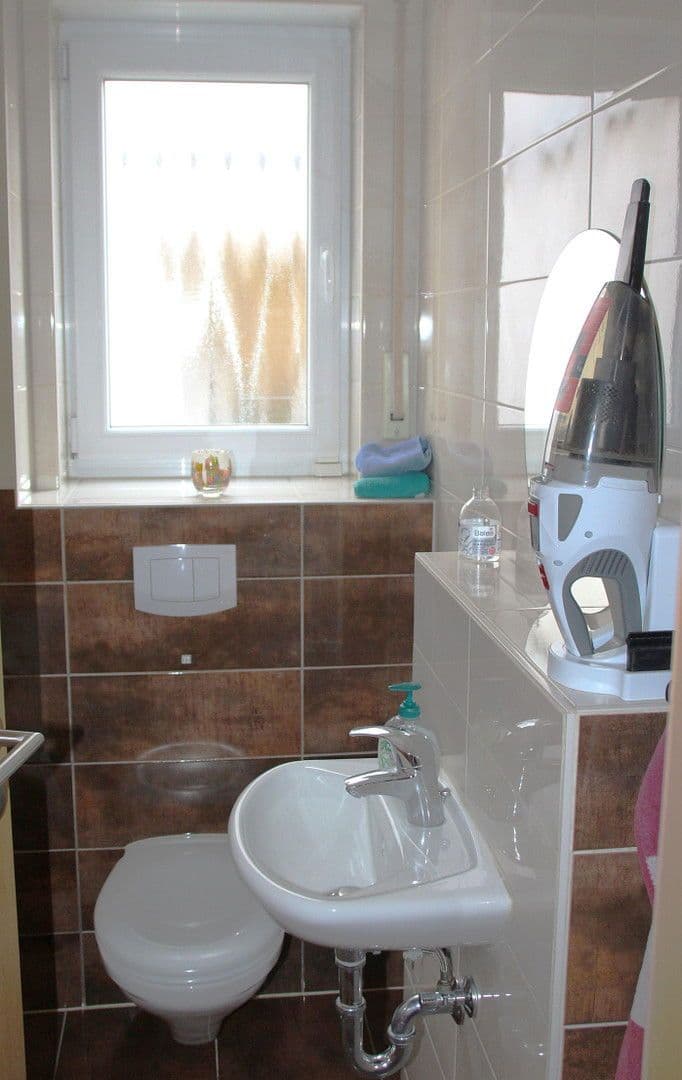 house to rent, 226 m², Ottilie Widermuth Weg 2, Frankfurt am Main, Hesse house to rent, 226 m², Ottilie Widermuth Weg 2, Frankfurt am Main, Hesse