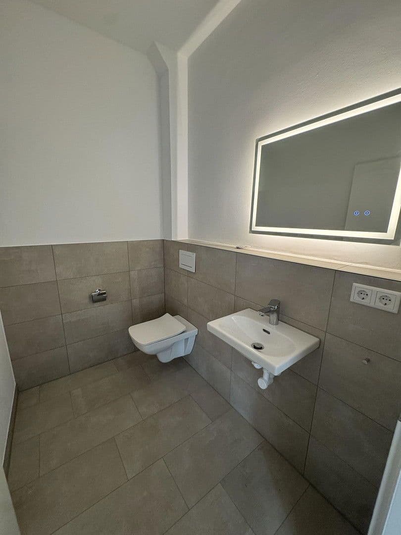 2 bedroom with open-plan kitchen flat to rent, 150 m², Neustadt am Rübenberge, Lower Saxony 2 bedroom with open-plan kitchen flat to rent, 150 m², Neustadt am Rübenberge, Lower Saxony