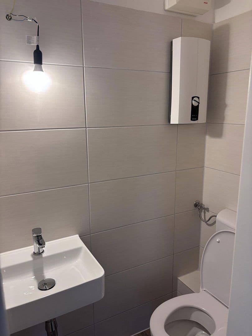 4 bedroom flat to rent, 70 m², Friedhofsweg 19 C, Niestetal, Hesse 4 bedroom flat to rent, 70 m², Friedhofsweg 19 C, Niestetal, Hesse