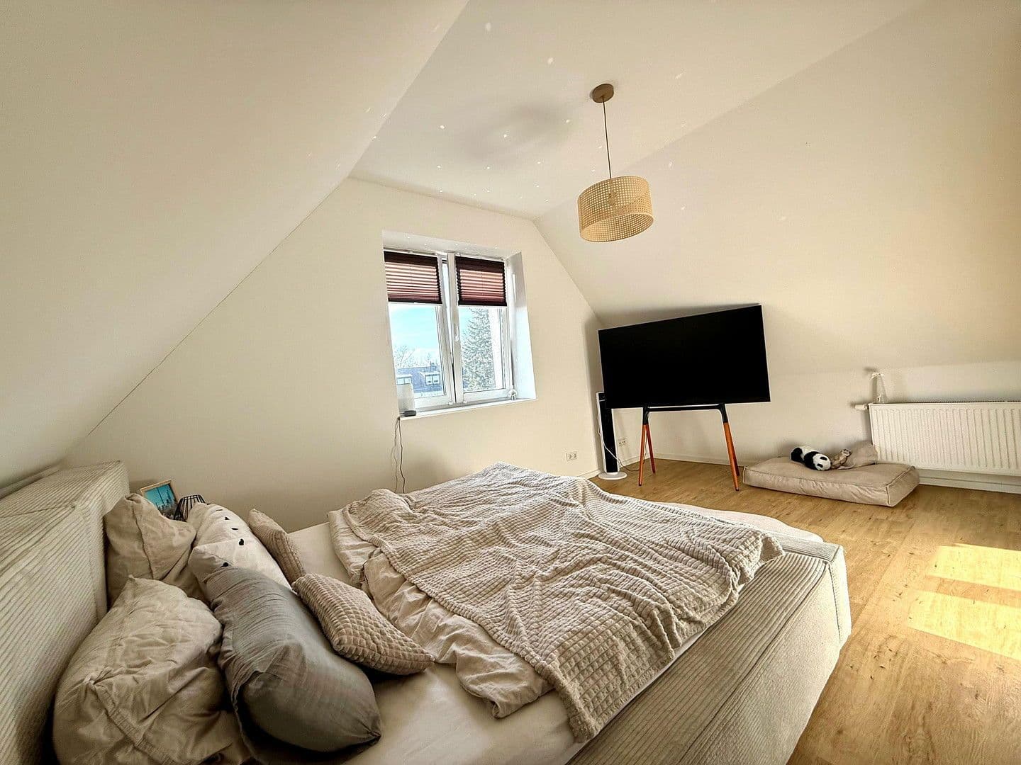 1 bedroom with open-plan kitchen flat to rent, 91 m², Hindenburgstr. 30, Langenhagen, Lower Saxony 1 bedroom with open-plan kitchen flat to rent, 91 m², Hindenburgstr. 30, Langenhagen, Lower Saxony