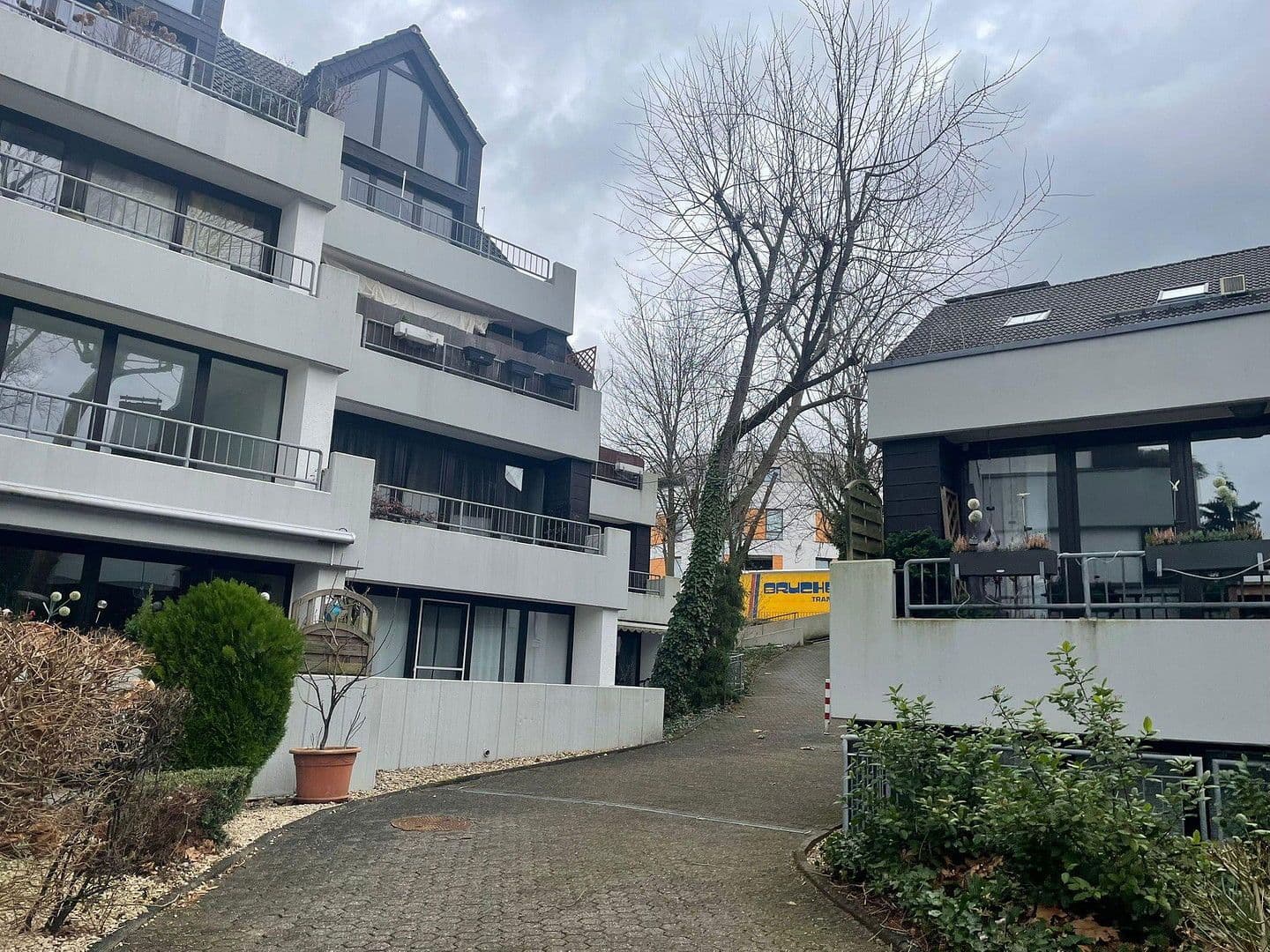 3 bedroom flat to rent, 94 m², Overather Str. 6, Bergisch Gladbach, North Rhine-Westphalia 3 bedroom flat to rent, 94 m², Overather Str. 6, Bergisch Gladbach, North Rhine-Westphalia