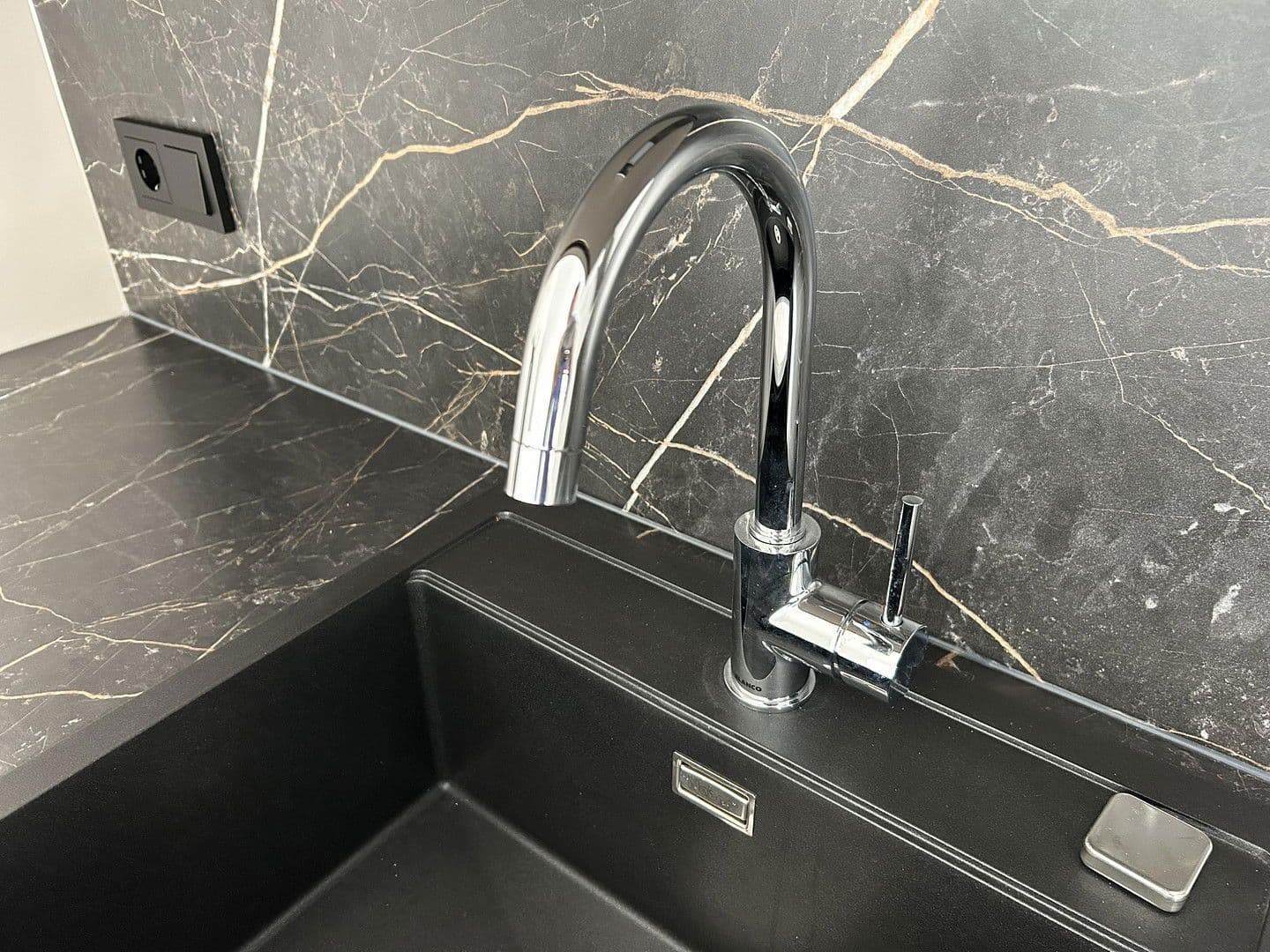 2 bedroom flat to rent, 67 m², Scheckertstrasse 2, Zell am Main, Bavaria 2 bedroom flat to rent, 67 m², Scheckertstrasse 2, Zell am Main, Bavaria