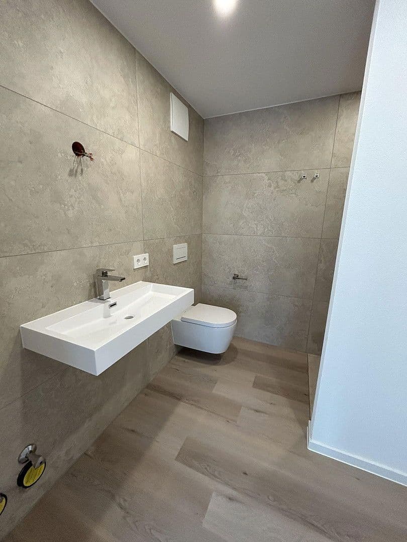 2 bedroom flat to rent, 67 m², Scheckertstrasse 2, Zell am Main, Bavaria 2 bedroom flat to rent, 67 m², Scheckertstrasse 2, Zell am Main, Bavaria