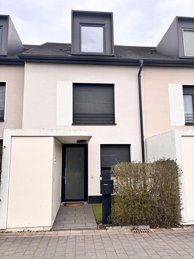 house for sale, 146 m², Erlangen, Bavaria house for sale, 146 m², Erlangen, Bavaria