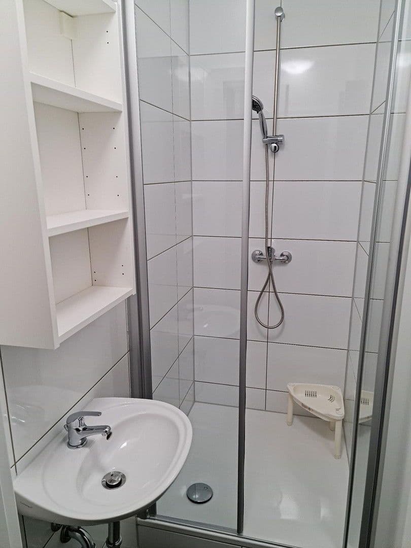 flat to rent, 16 m², Düsseldorf, North Rhine-Westphalia flat to rent, 16 m², Düsseldorf, North Rhine-Westphalia