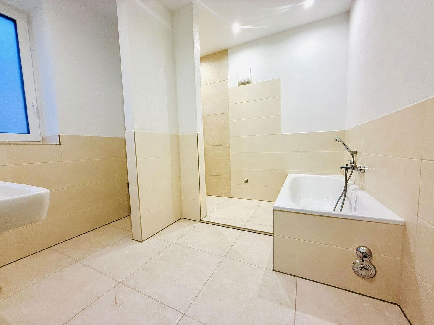 2 bedroom flat to rent, 119 m², Windsbach, Bavaria 2 bedroom flat to rent, 119 m², Windsbach, Bavaria