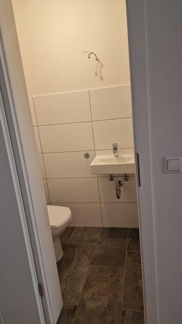 2 bedroom with open-plan kitchen flat for sale, 90 m², Buchbergstrasse, Bruchköbel, Hesse 2 bedroom with open-plan kitchen flat for sale, 90 m², Buchbergstrasse, Bruchköbel, Hesse