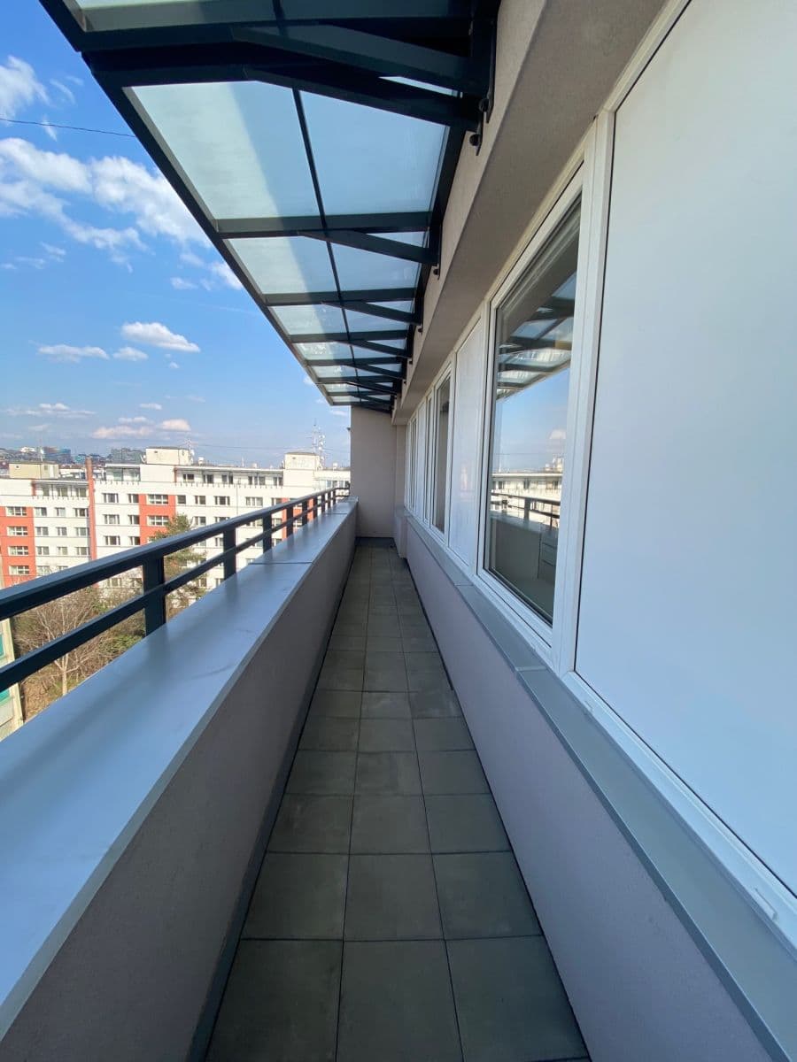 2 bedroom with open-plan kitchen flat to rent, 50 m², Kloboučnická, Prague, Prague 2 bedroom with open-plan kitchen flat to rent, 50 m², Kloboučnická, Prague, Prague