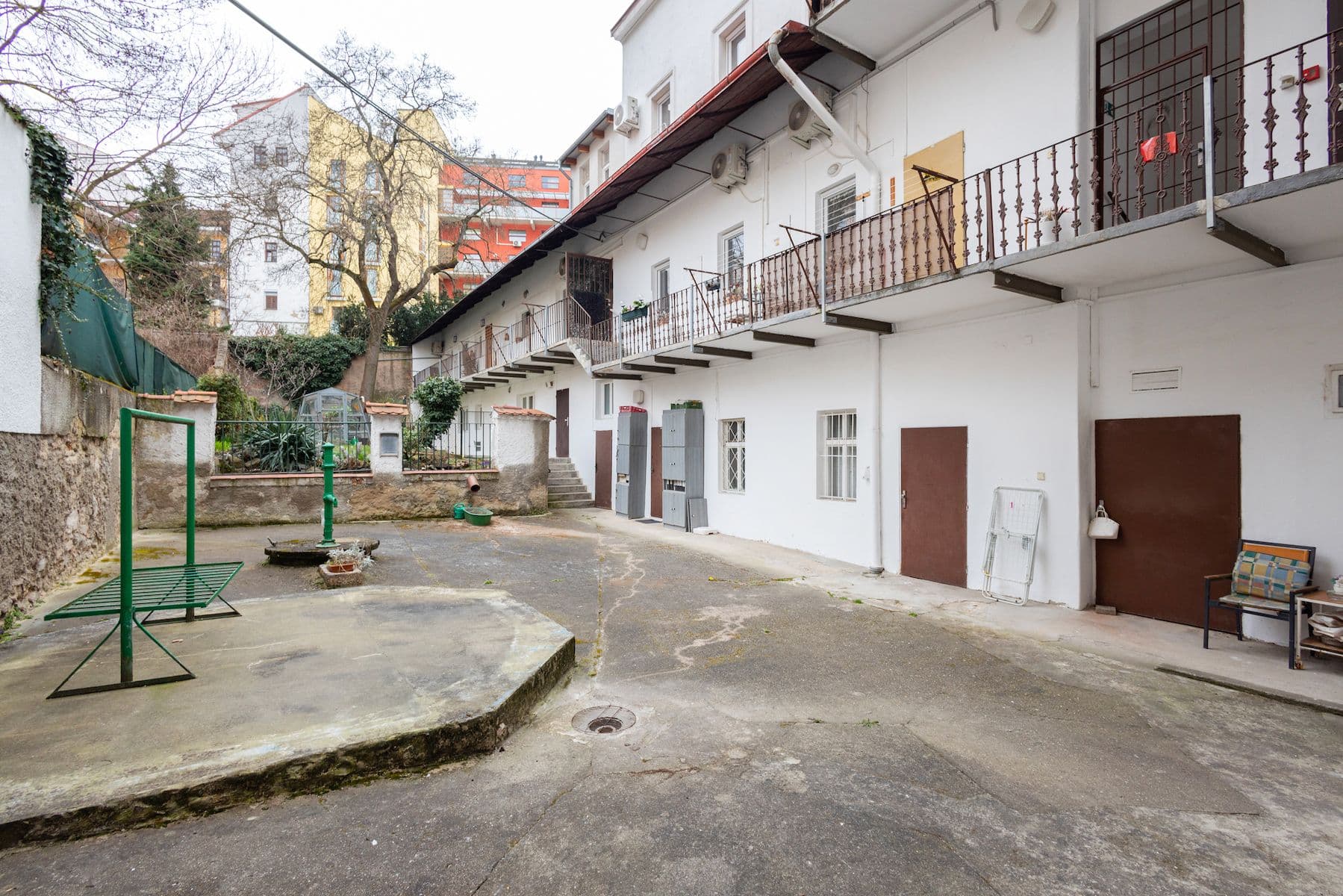 1 bedroom with open-plan kitchen flat for sale, 114 m², Slavojova, Prague, Prague 1 bedroom with open-plan kitchen flat for sale, 114 m², Slavojova, Prague, Prague