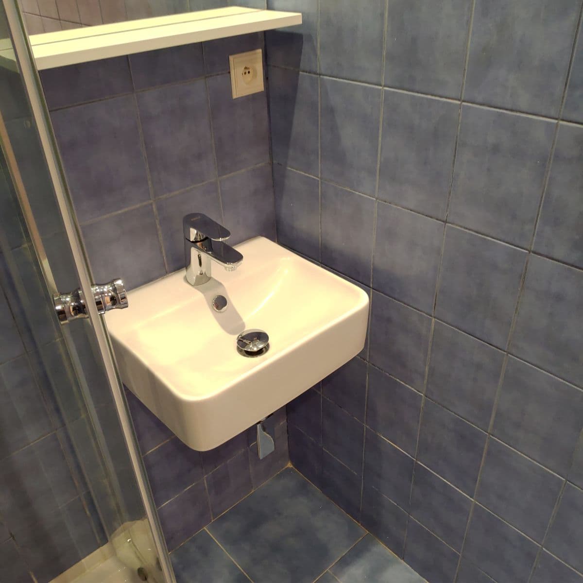 1 bedroom with open-plan kitchen flat to rent, 44 m², Ciolkovského, Prague, Prague 1 bedroom with open-plan kitchen flat to rent, 44 m², Ciolkovského, Prague, Prague