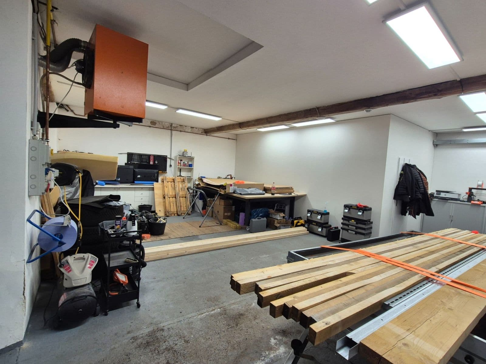 non-residential property to rent, 80 m², Na Koupaliště, Prague, Prague non-residential property to rent, 80 m², Na Koupaliště, Prague, Prague